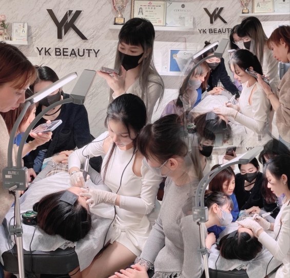 Chi phí học nghề phun xăm giá bao nhiêu? Giá mới nhất 2023